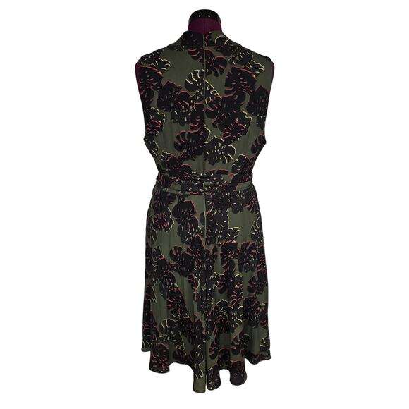 Women's Tahari Olive Black Abstract Floral A-Line Self Tie Dress | Size 16 - Picture 3 of 12